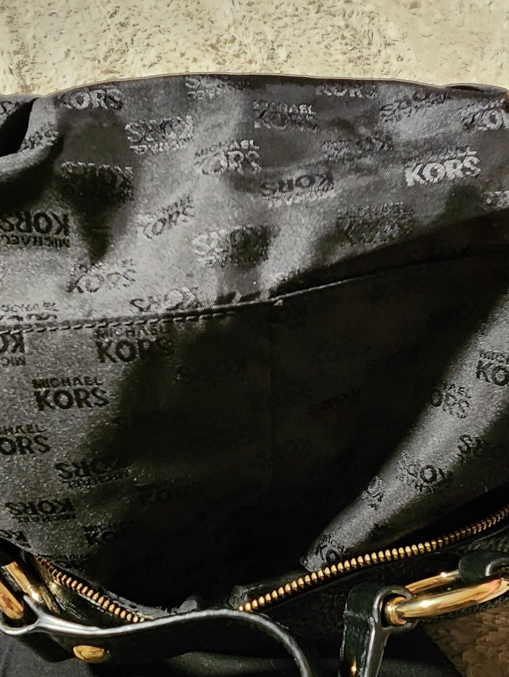 Michael Kors Fulton Large Shoulder Bag Black Pebbled Leather Gold MK Logo Hobo - Picture 10 of 16